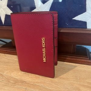 Small Michael Kors wallet